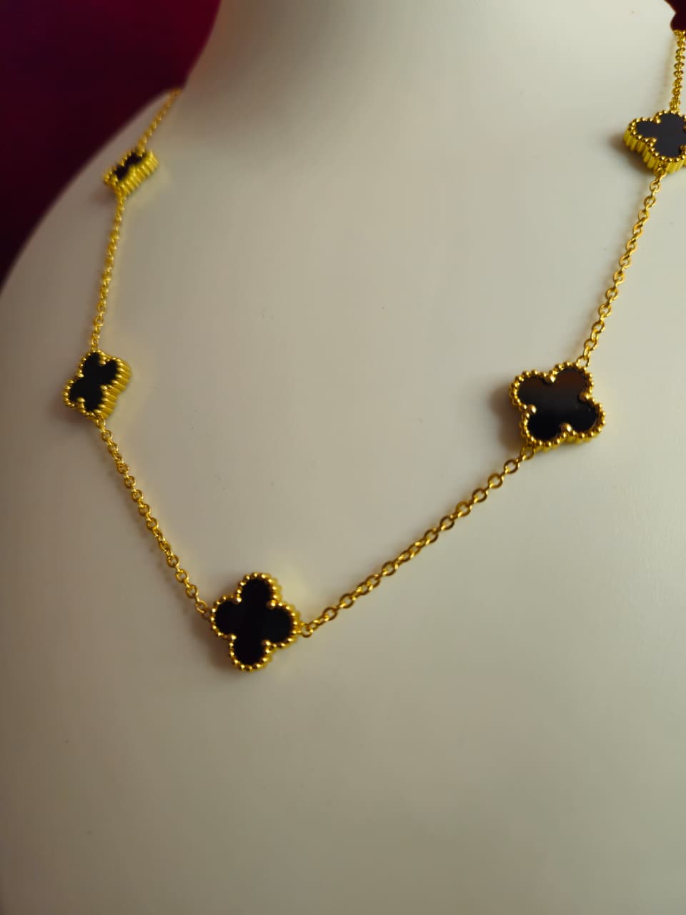 Midnight Clover Luxe Necklace