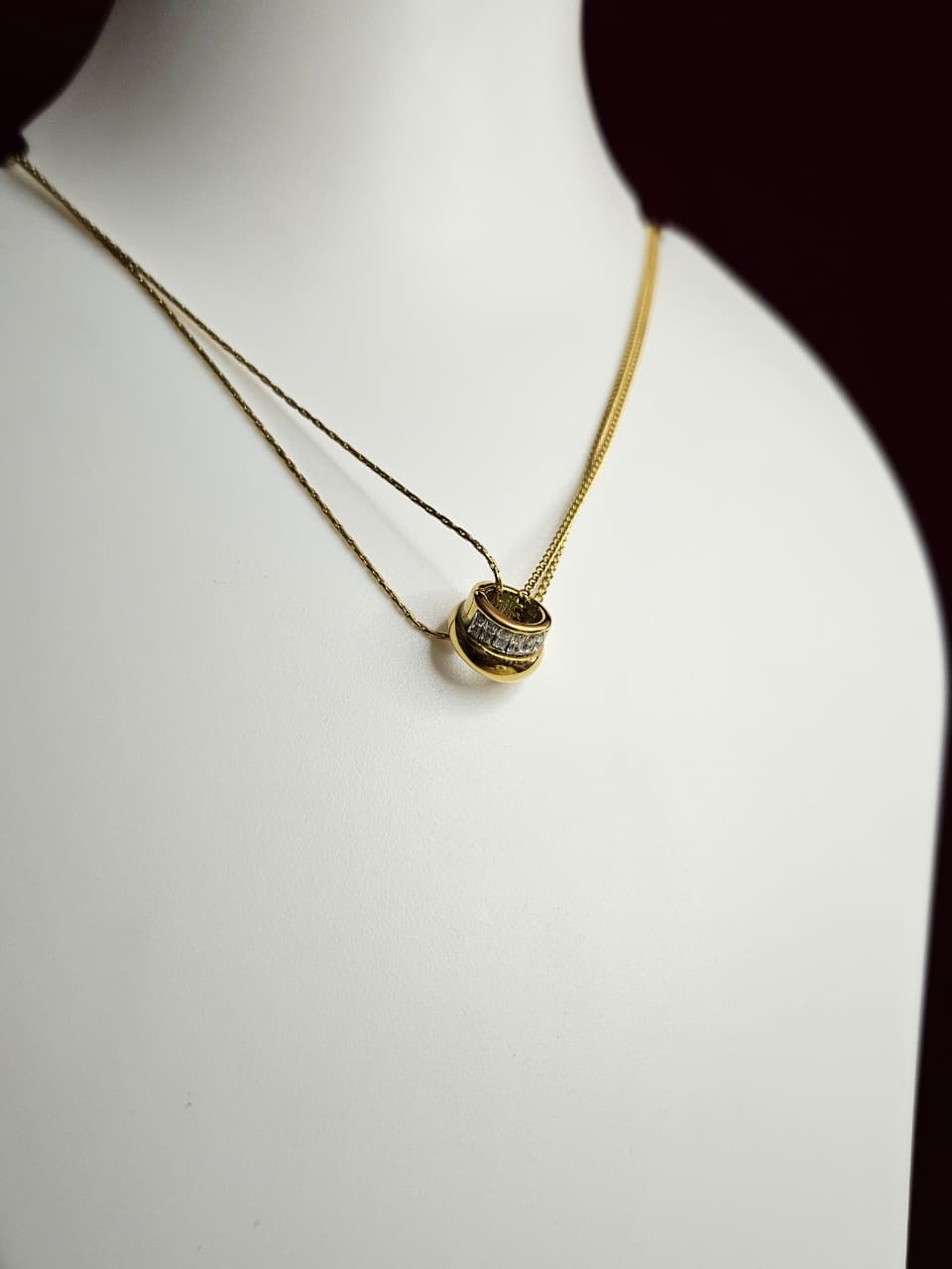 Dual Layer Crystal Barrel Necklace