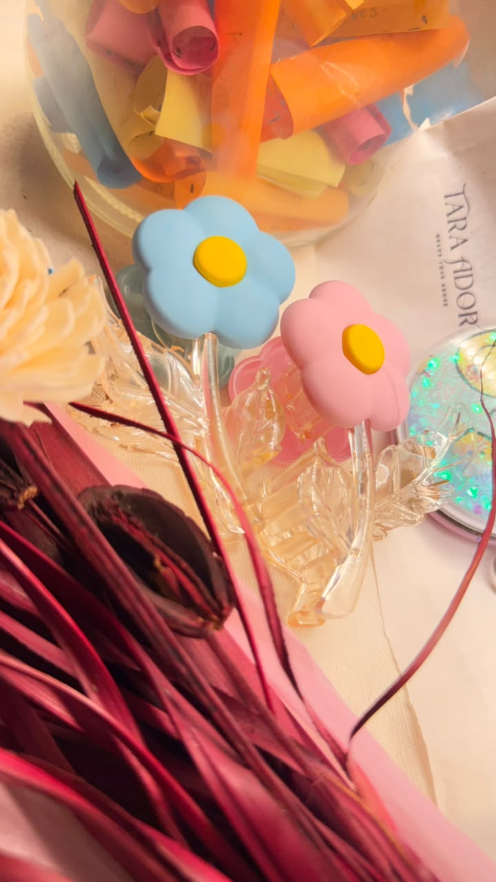 Flower Pop Hair Clips