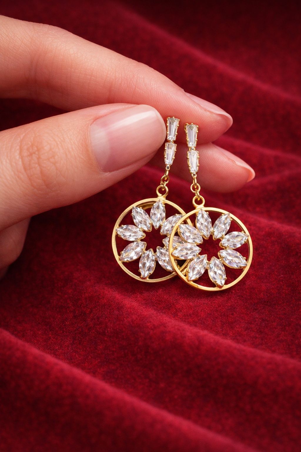 Floral Circle Crystal Drop