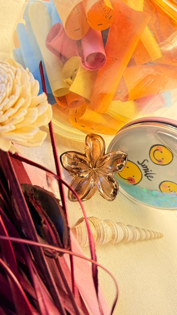 Bloom Petal Floral Hair Clip
