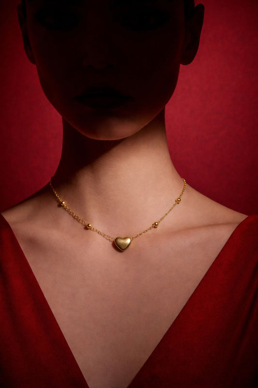 Luvora Classic Heart Necklace